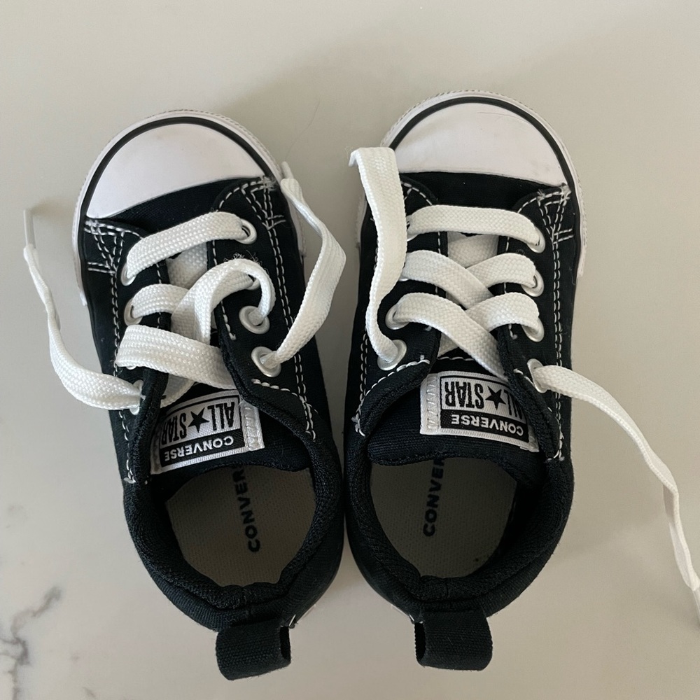 Converse for baby/toddler sneakers size 6